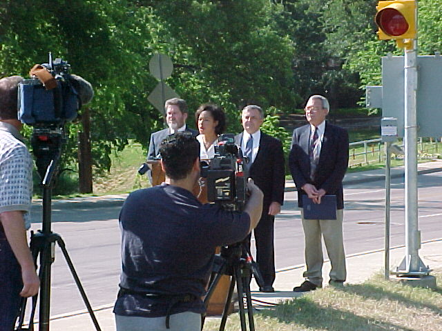Press Conferance April 25, 2000